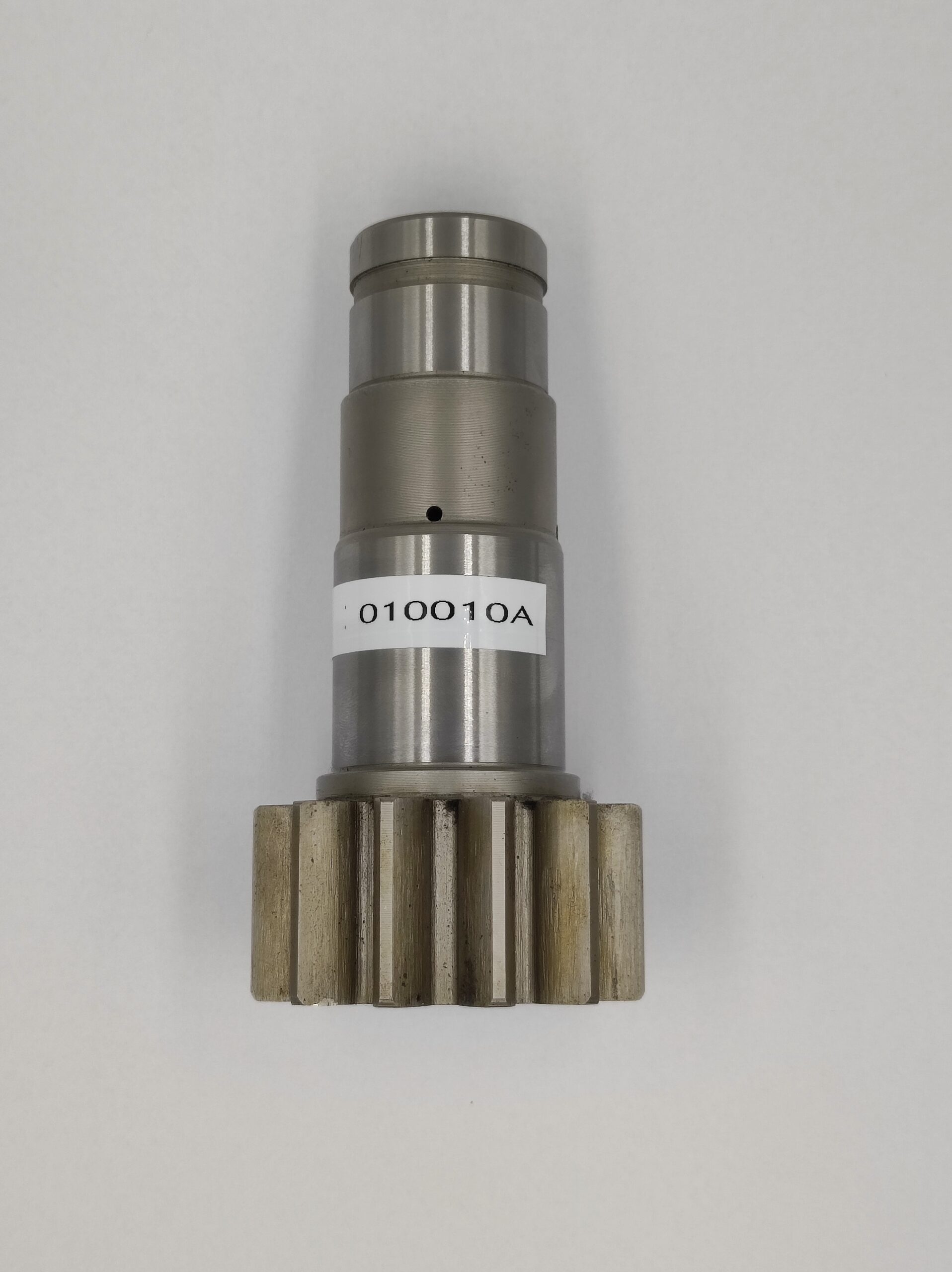010010A Wałek silnika obrotu Kubota KX 41-3V