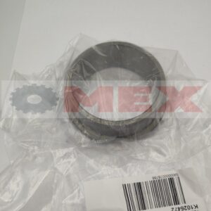 K1026472 Tuleja z kołnierzem do koparki Doosan DX27Z