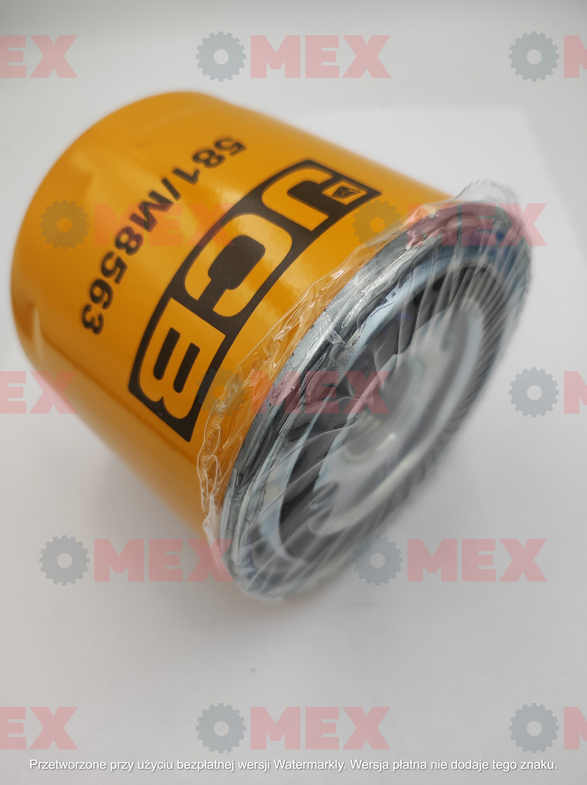 581/M8563 Filtr transmisji JCB 528