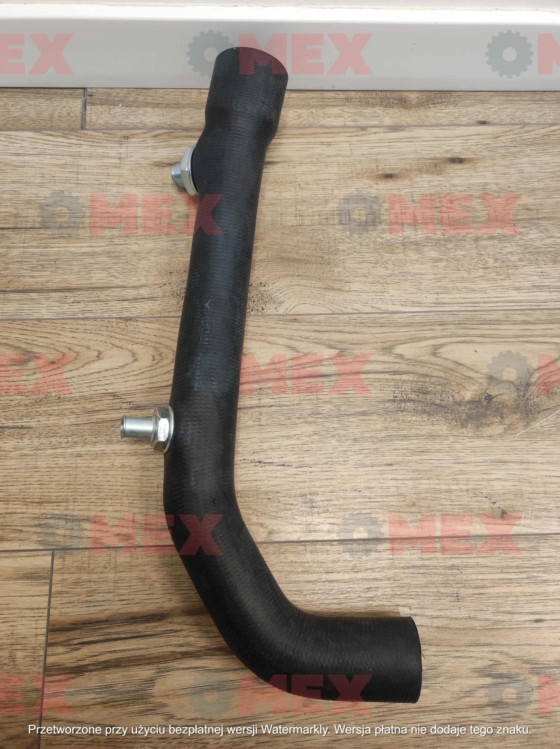 256915 Przewód chłodniczy dolny Manitou MLT627T
