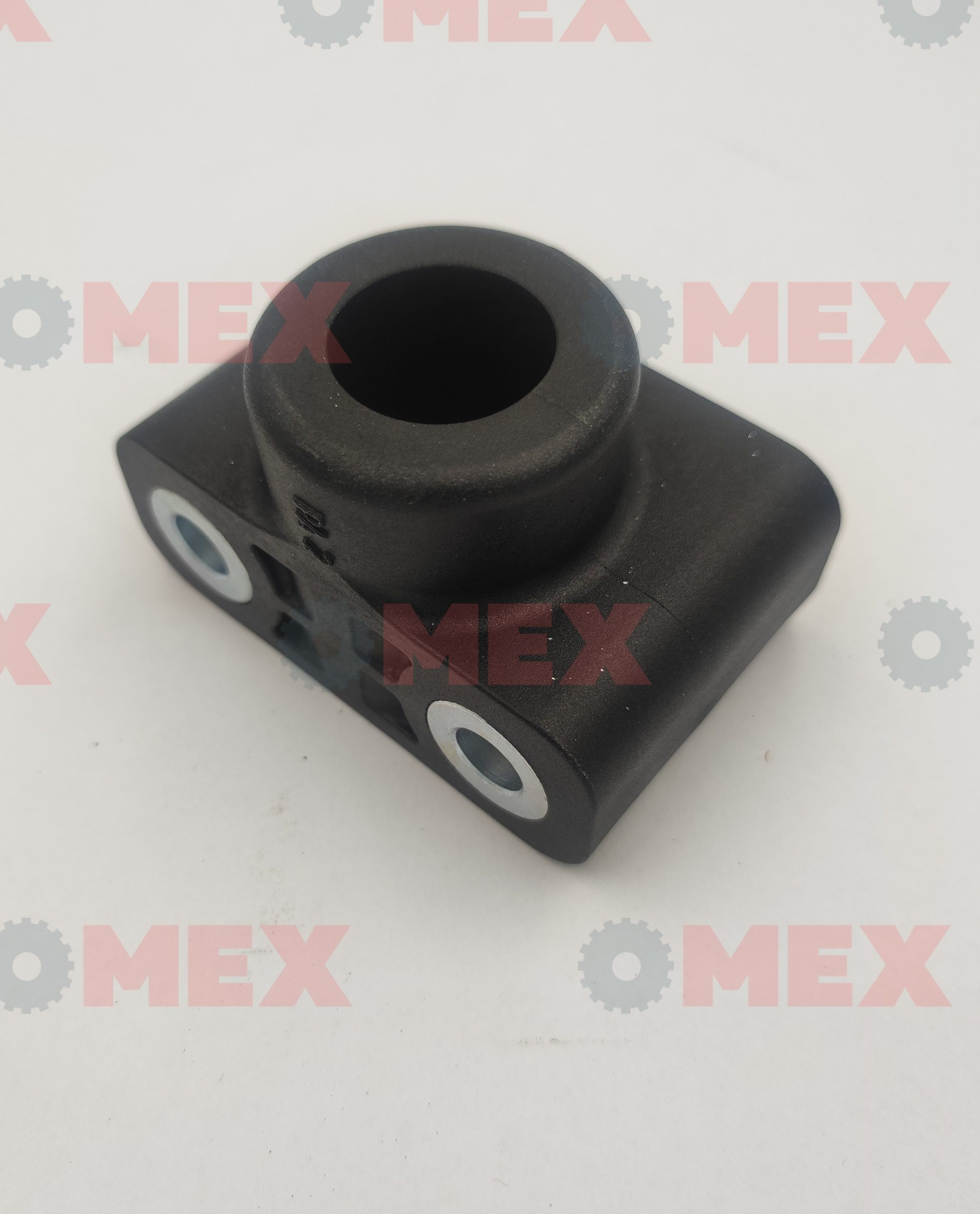 5000220272 Wspornik mocowania dyszla Wacker DPU6055